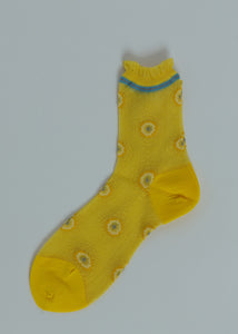 Antipast Yellow Lace Mesh Socks