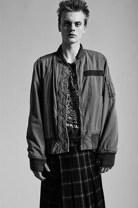 R13: The reinvention of grunge.