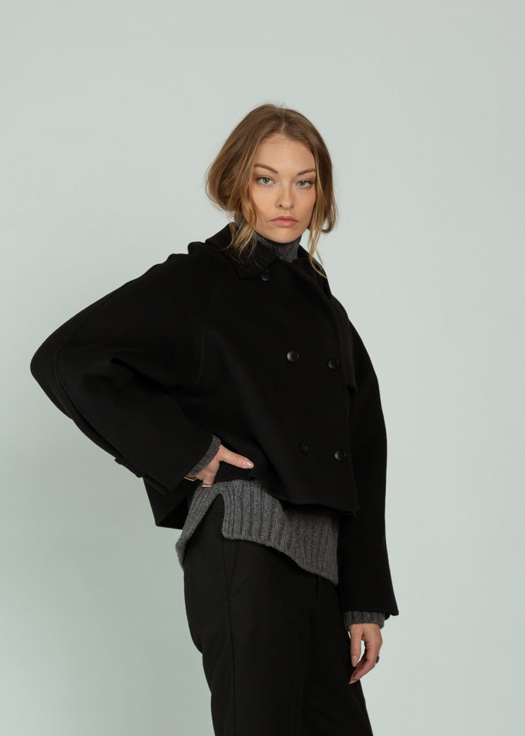 Closed Cosmic Black Cropped Trench