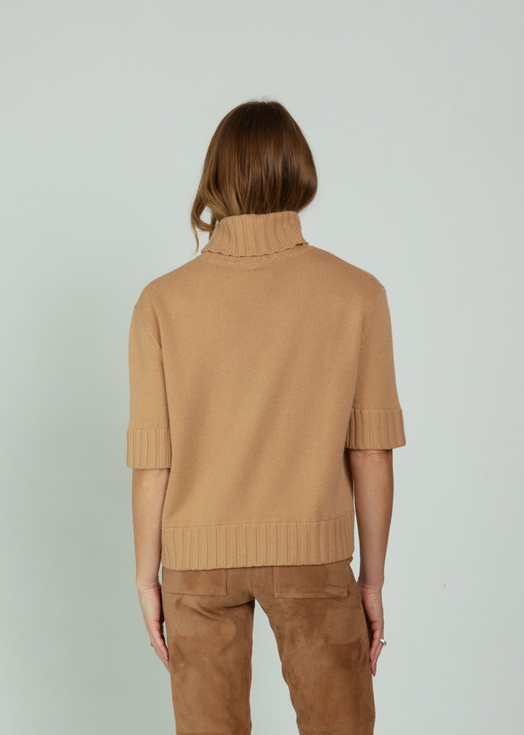 Arma Oak Cashmere Georgia Turtleneck Sweater
