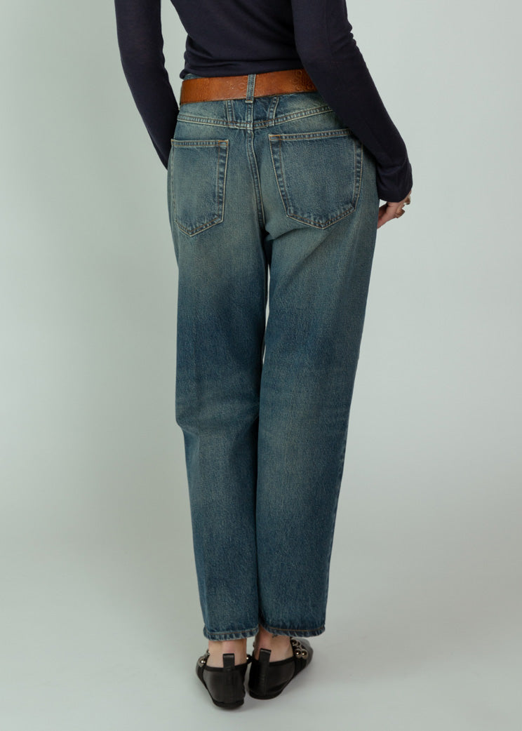 Closed Blue Cropped Jonta Jean
