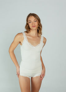 Only Hearts Black Declicious with Lace V-Neck Tank – Baby & Company