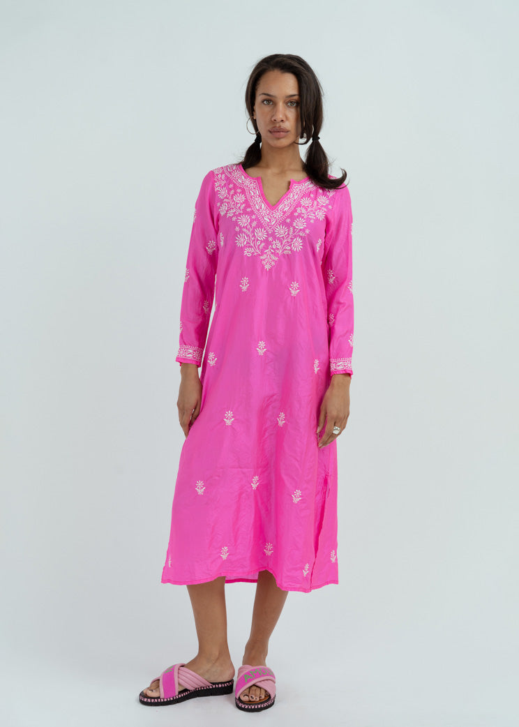Anandi Joshi Hot Pink Split Neck Silk Kaftan Baby & Company Anandi Joshi Hot Pink Split Neck Silk Kaftan Baby & Company