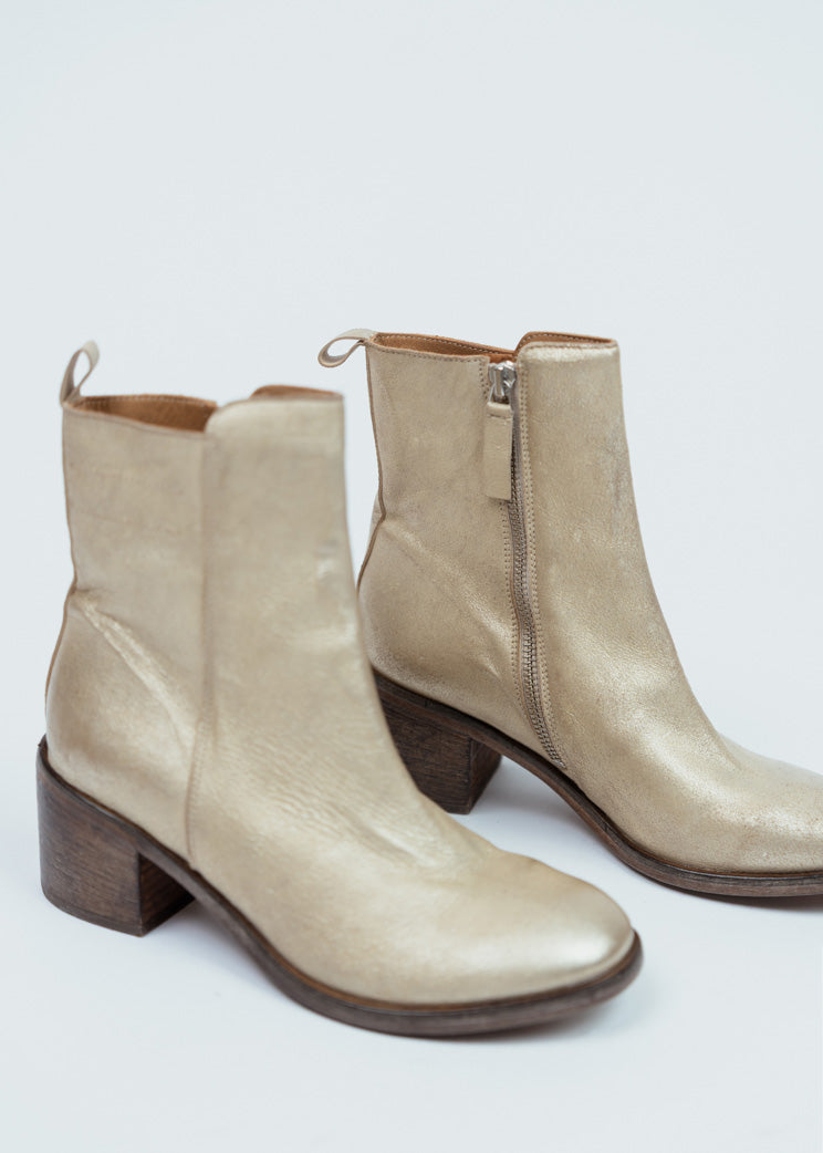 Moma Platinum Agnes Boot