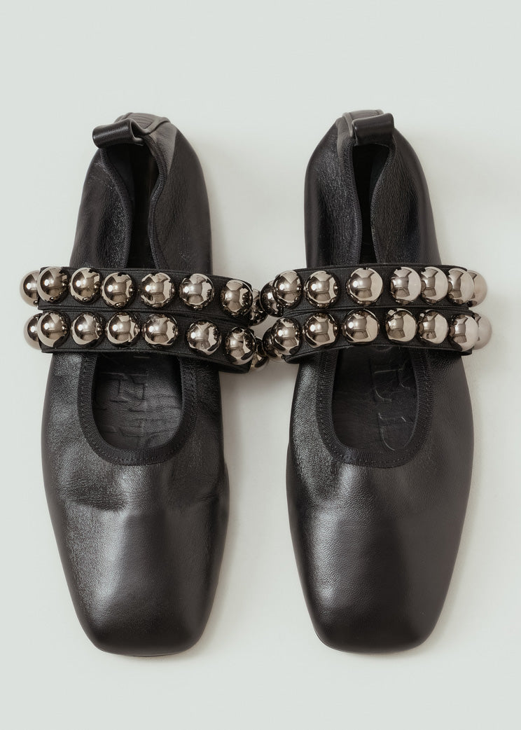 Closed Black Ballerina Flat